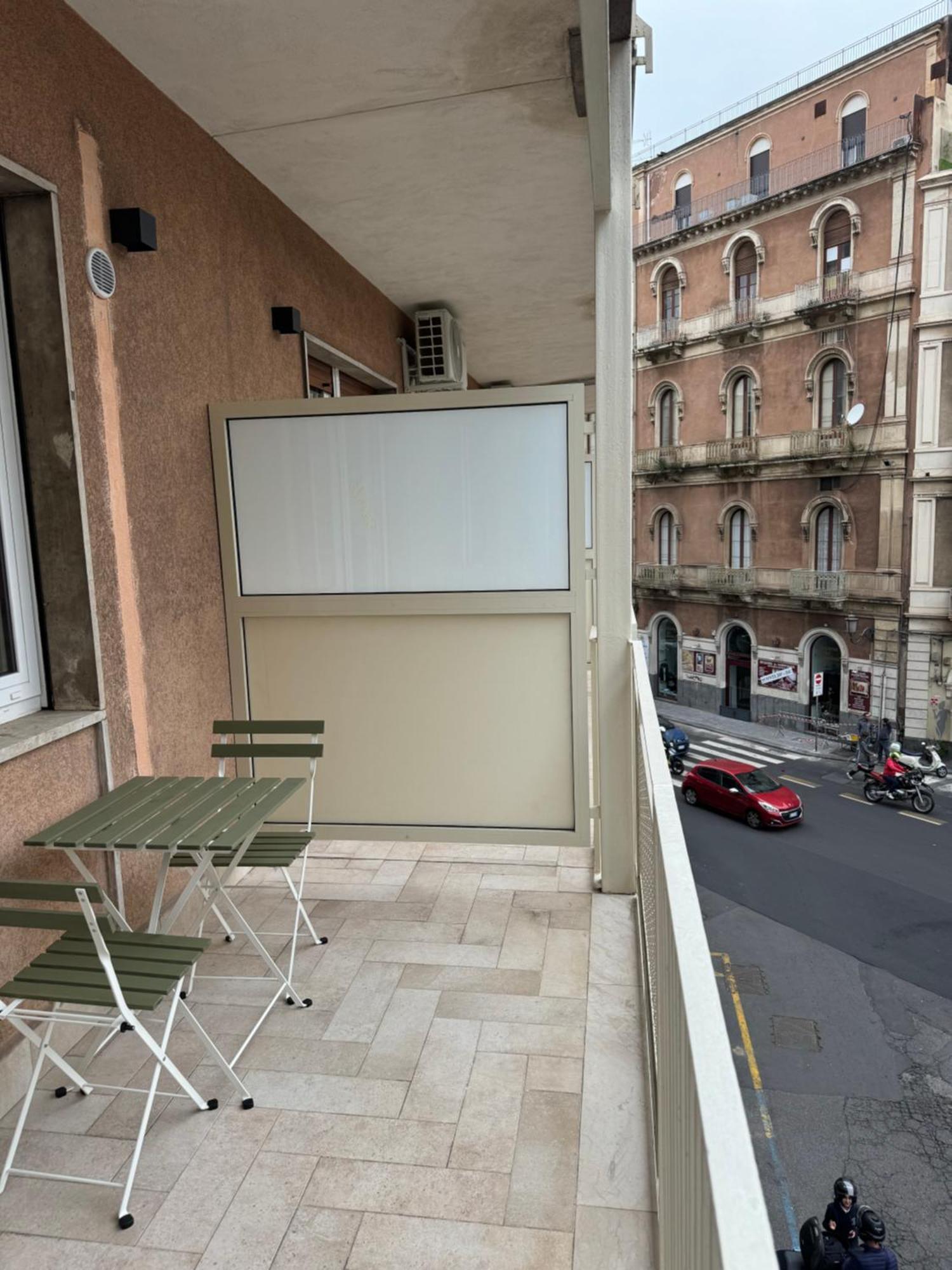 Dimora Dei Vespri 1 Hotell Catania Eksteriør bilde