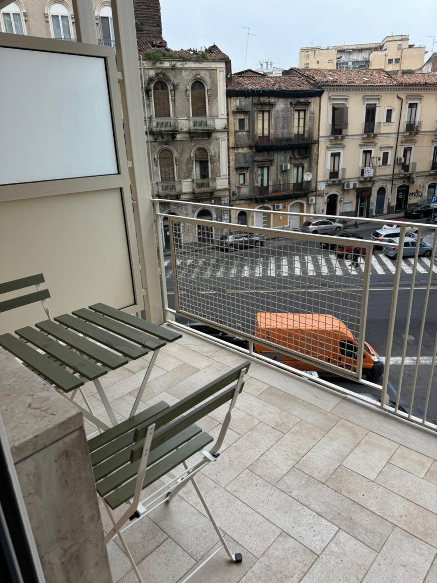 Dimora Dei Vespri 1 Hotell Catania Eksteriør bilde